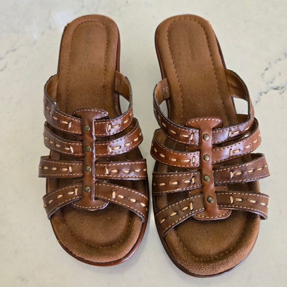 Women's Croft & Barrow Brown Wedge Sandals Size 6.5